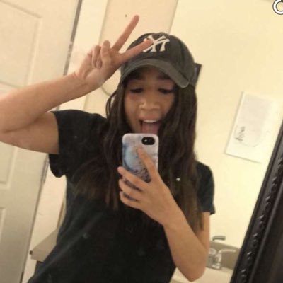 Profile Picture of Dora The Explorer (@DoraRamos19) on Twitter