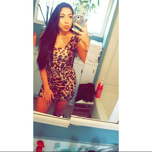 Profile Picture of Tanna Coughran (@tannasummer) on Poshmark