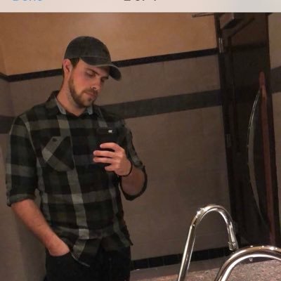 Profile Picture of Justin Swogger (@jswogs23) on Twitter