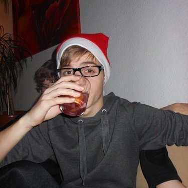 Profile Picture of Dennis Landers (@SethCohen94) on Twitter