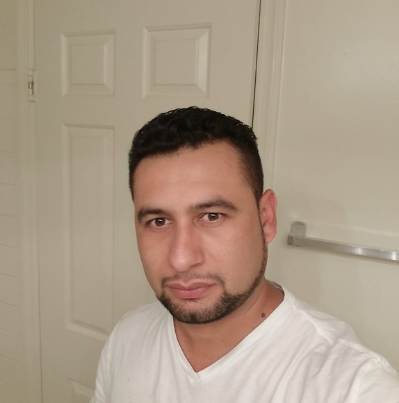 Profile Picture of Camilo Ramirez (@camiloramire818) on Poshmark