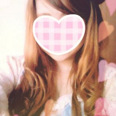 Profile Picture of M (@max1cha) on Twitter