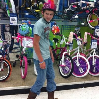 Profile Picture of Ben Vail (@BenJamIn_Vail) on Twitter