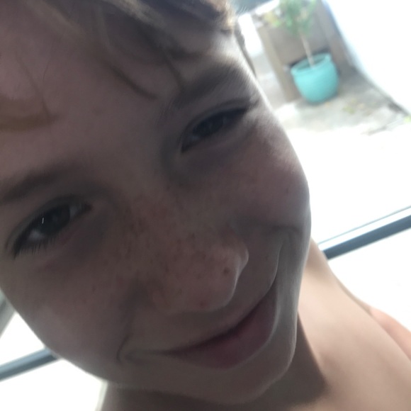 Profile Picture of Peter Bonin (@peterbonin) on Poshmark