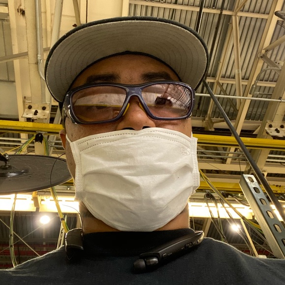 Profile Picture of Mark Suell (@marksuell) on Poshmark