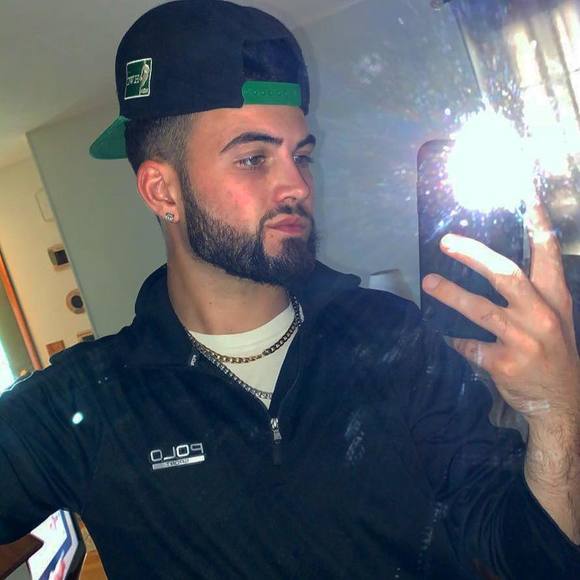 Profile Picture of Mike Coseo (@mikecoseo2) on Poshmark