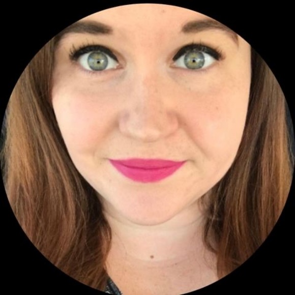 Profile Picture of Meghan Fuller stacks (@meghanfuller577) on Poshmark