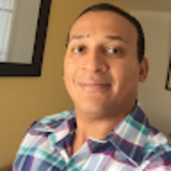 Profile Picture of Gino Flores (@ginofloresv81) on Poshmark