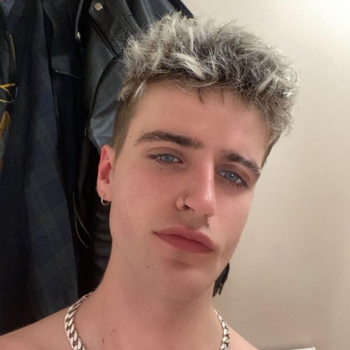 Profile Picture of brent hall (@@brenthall01) on Tiktok