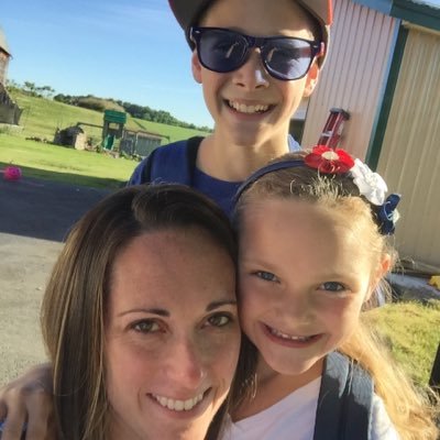 Profile Picture of Lindsey Weaver (@lindseyweaver85) on Twitter