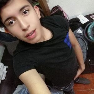 Profile Picture of Andy Quevedo (@12311Cristo) on Twitter