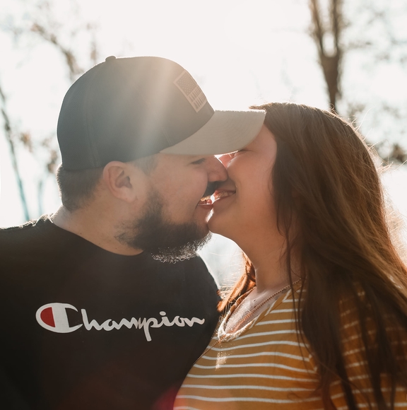 Profile Picture of Felicia Lookhart (@miggit05) on Poshmark