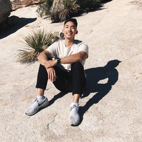 Profile Picture of Justin Choe (@jchoe21) on Poshmark