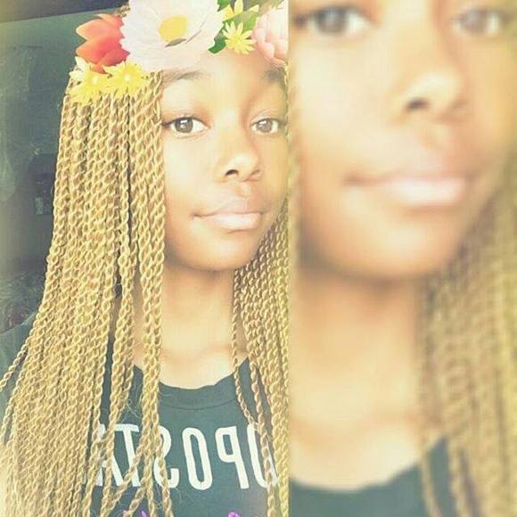 Profile Picture of Monique Quinn (@momog173) on Poshmark