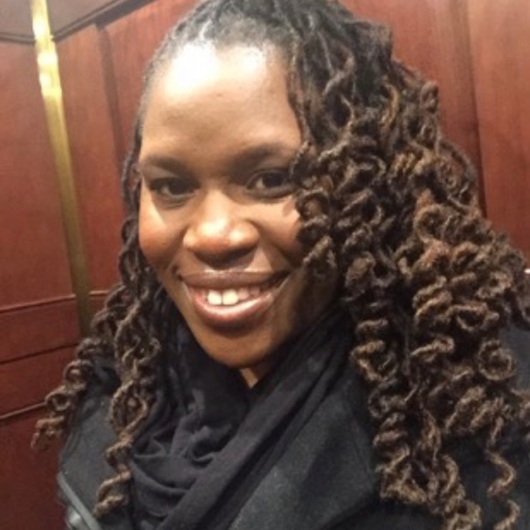 Profile Picture of Taba Pickard (@tabared) on Poshmark