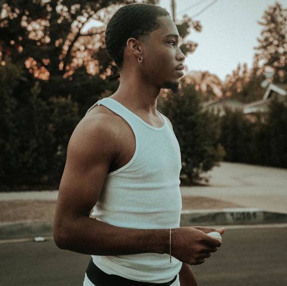 Profile Picture of Carlos Goodwin (@cgoodyjr) on Poshmark