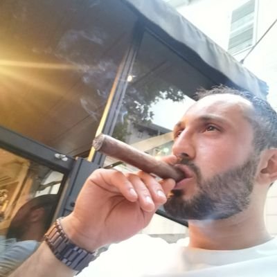 Profile Picture of Khatchatourian Arman (@KhatchatourianA) on Twitter