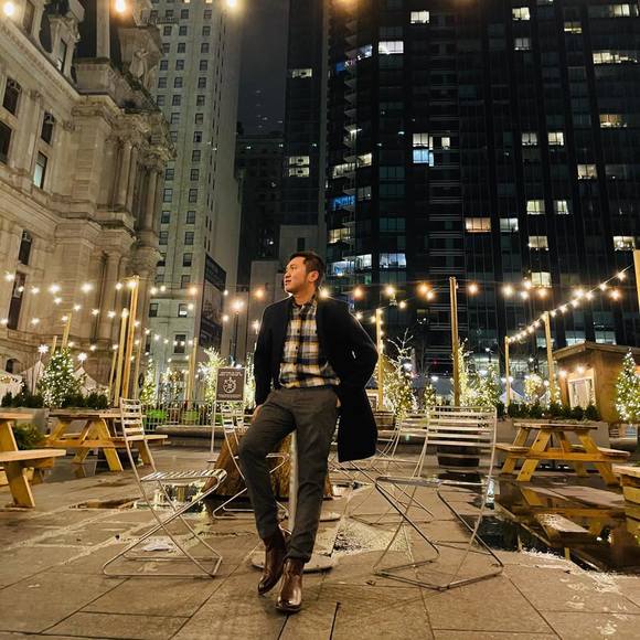 Profile Picture of Dustin Bui (@khiyeu248) on Poshmark