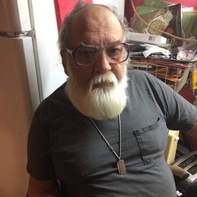Profile Picture of George H Burts (@burtsh) on Twitter