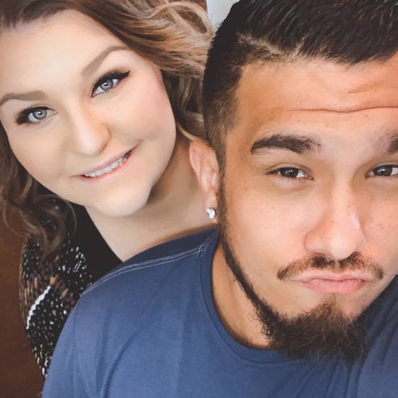 Profile Picture of Julian Garcia (@juliantgarcia91) on Poshmark