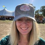 Profile Picture of Beth Olson (@bethannolson) on Instagram