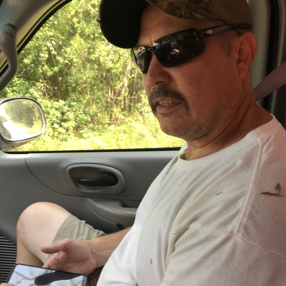 Profile Picture of Carl Emmert (@carlemmert) on Poshmark