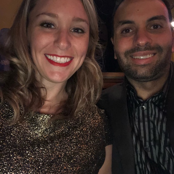 Profile Picture of Ivan Leonard (@ileonard79) on Poshmark