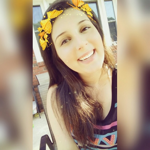 Profile Picture of Sophia Stoehrer (@soccersophia99) on Poshmark