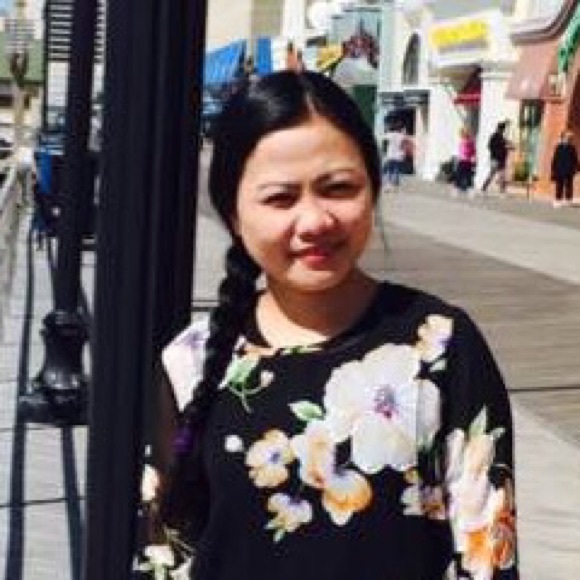 Profile Picture of Fatima Tinao (@faith_1619) on Poshmark
