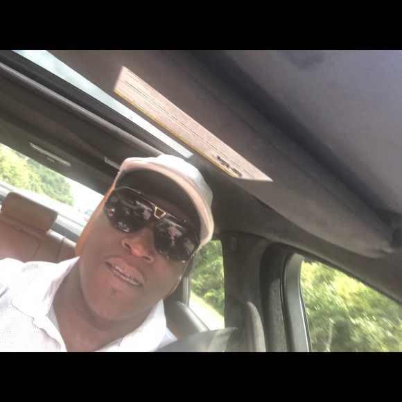 Profile Picture of Carlton Stewart (@stewartcar) on Poshmark