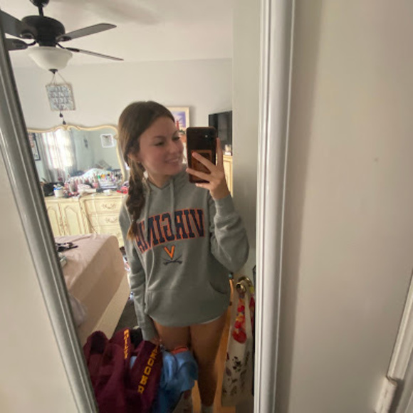 Profile Picture of Jordan Grishaw (@jordangrishaw) on Poshmark