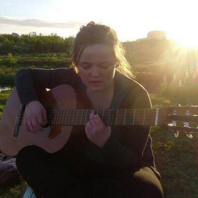 Profile Picture of Bonnie Smith (@BonnieLisbethS) on Twitter