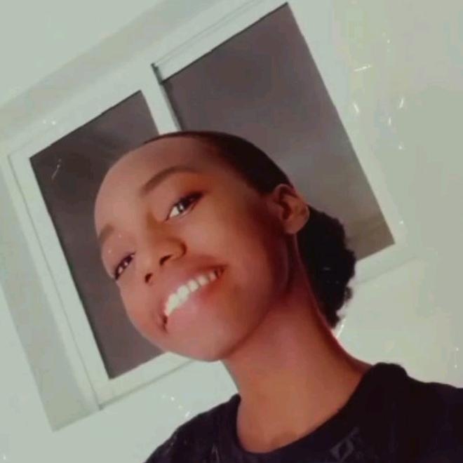 Profile Picture of ruthzaelle (@ruthzaelle_carte) on Tiktok