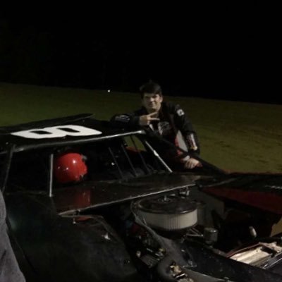Profile Picture of Trace Armstrong (@TraceArmstrong6) on Twitter
