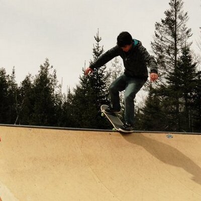 Profile Picture of Jacob Gagné (@jacskatingagain) on Twitter