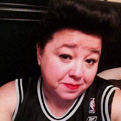 Profile Picture of Amanda Castellano (@mandee69) on Twitter