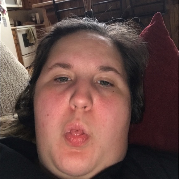 Profile Picture of Kayla Zappa (@mairezappa23) on Poshmark
