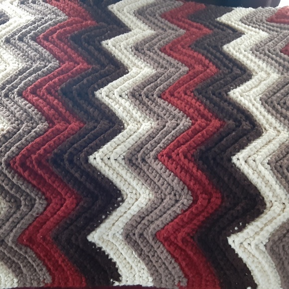 Profile Picture of Debra Long (@debra_long63) on Poshmark