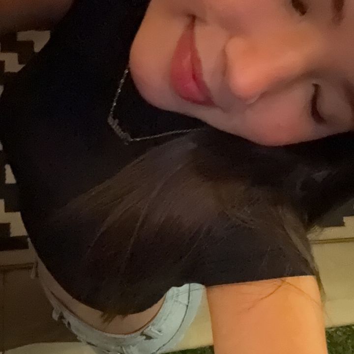 Profile Picture of pauli_valeria3 (@pauli_valeria3) on Tiktok