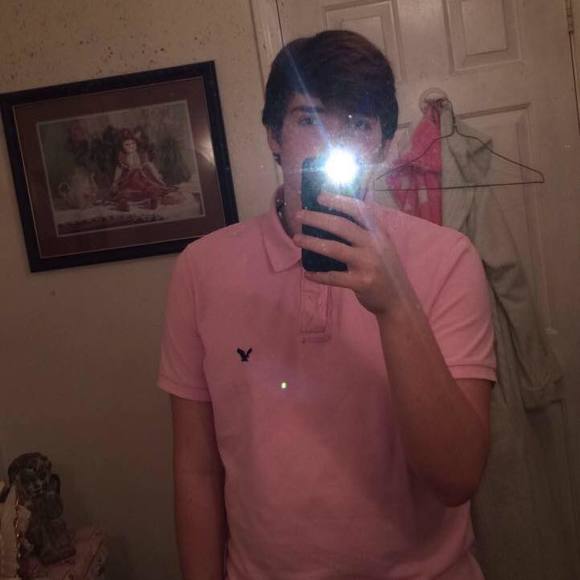 Profile Picture of Andrew Watson (@andrewwatson598) on Poshmark