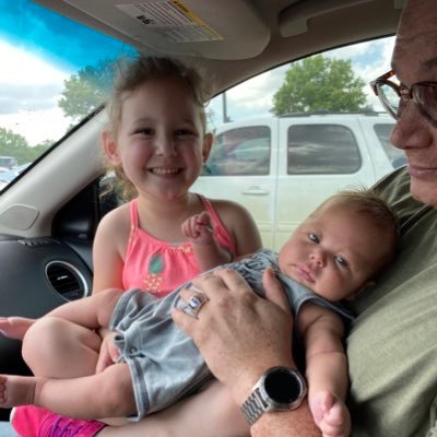 Profile Picture of Jessie Revell (@jessiecrowl) on Twitter