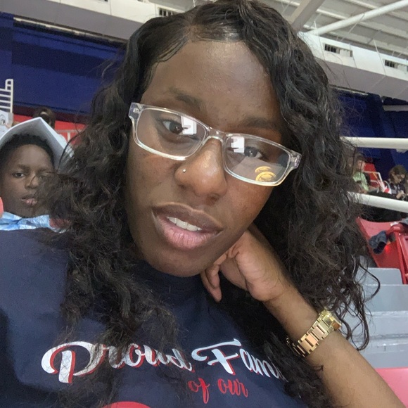 Profile Picture of Dora Preyer (@missjones82) on Poshmark