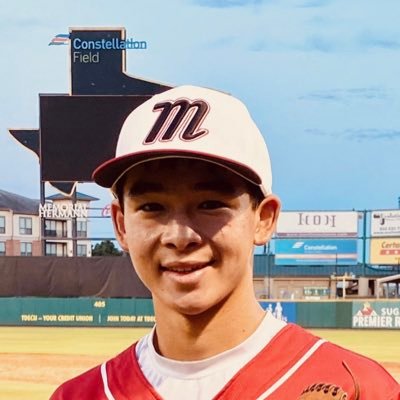 Profile Picture of Max Chung (@max_chung24) on Twitter