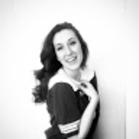 Georgiana Suchanek - Poshmark Profile Picture of Georgiana Suchanek (@gsuchanek) on Poshmark