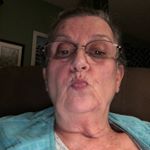 Profile Picture of Susan Latham (@cashsnani) on Instagram