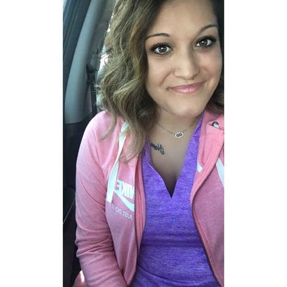 Profile Picture of Brittney Ramirez (@brittramirez7) on Poshmark