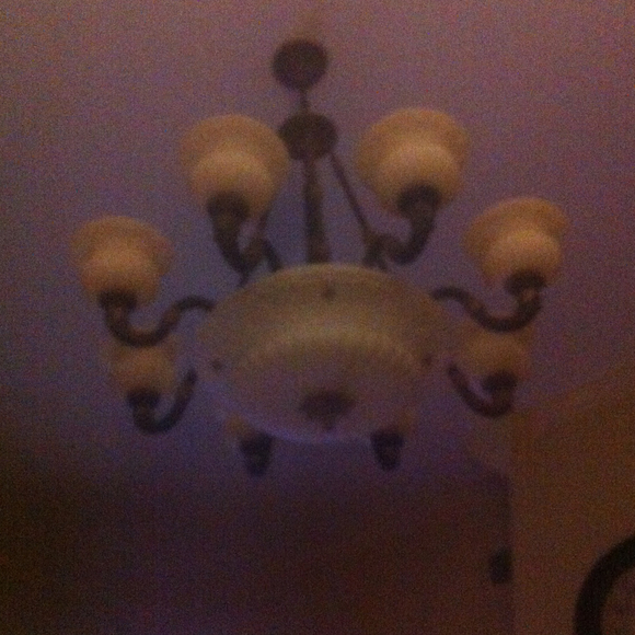 Profile Picture of Delone Trent (@delone) on Poshmark