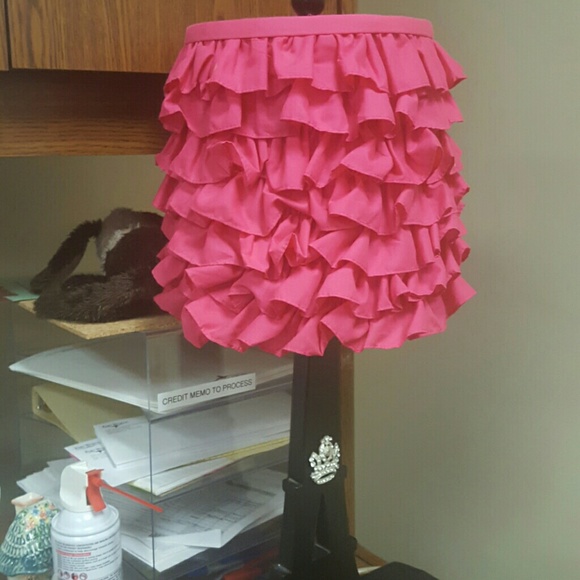 Profile Picture of Leuvenia Chadwick (@chadwil) on Poshmark