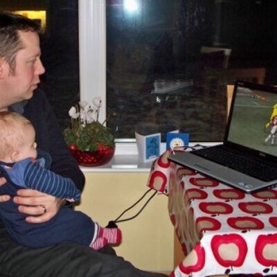 Profile Picture of Chris Thomas (@ChrisGwynThomas) on Twitter