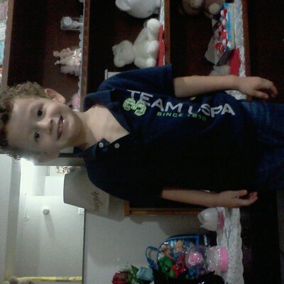 Profile Picture of Elvia Abrego (@yancy34070206) on Twitter